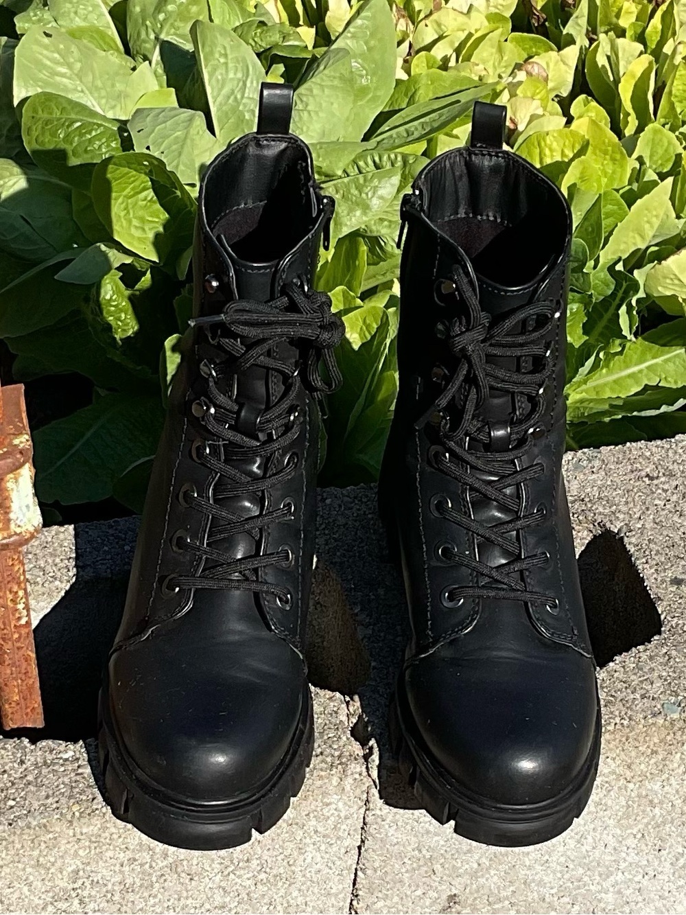 MIA Black Combat Boots Women’s Size 9 Lace Up Chunky Lug Sole Ankle Boots